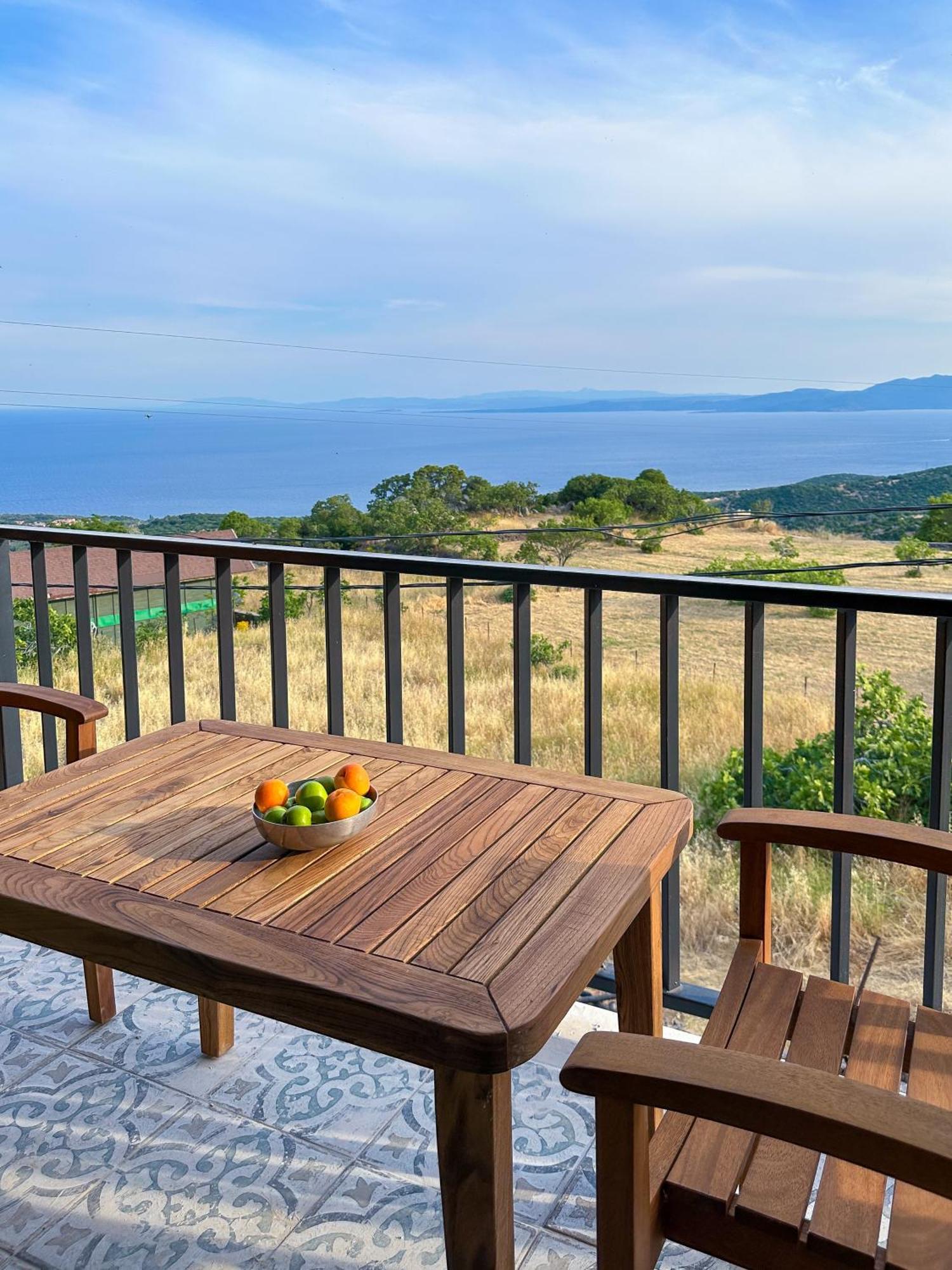 Assos Sizin Ev Villa Ayvacik Exterior photo
